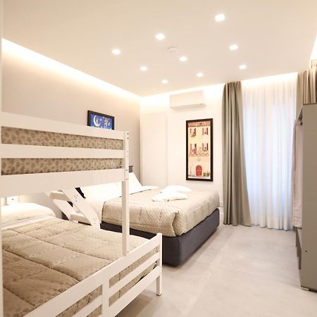 Unique Luxury Stay Рим Экстерьер фото
